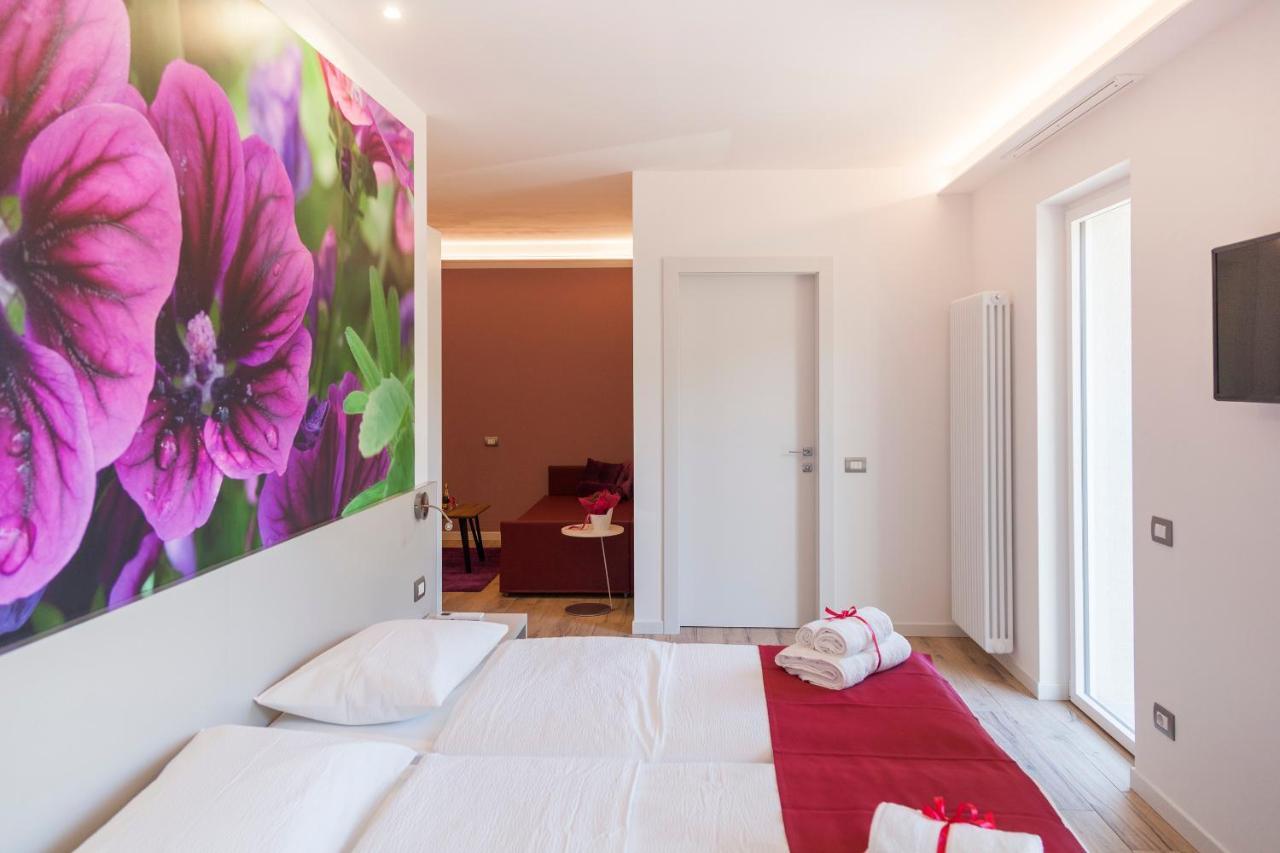 Miravallesuites San Zeno di Montagna Extérieur photo