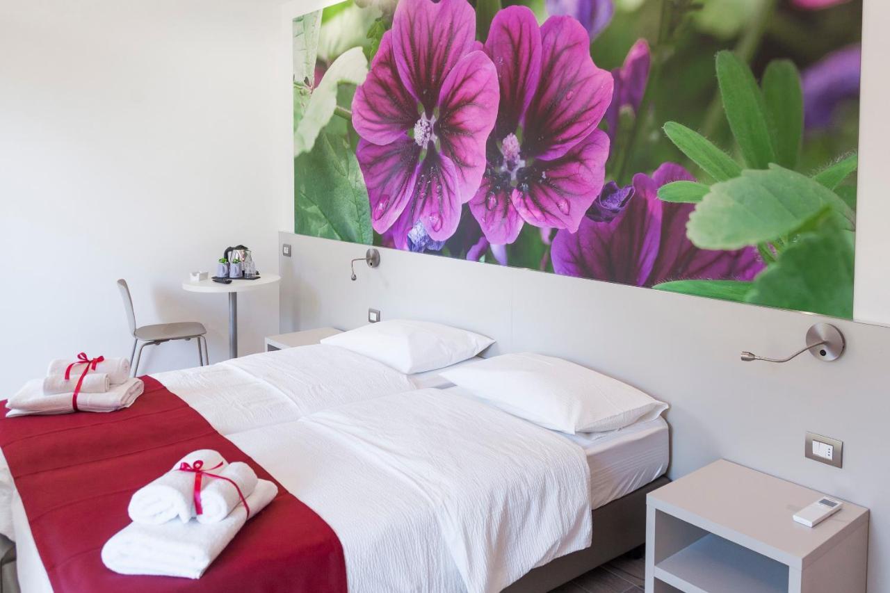 Miravallesuites San Zeno di Montagna Extérieur photo