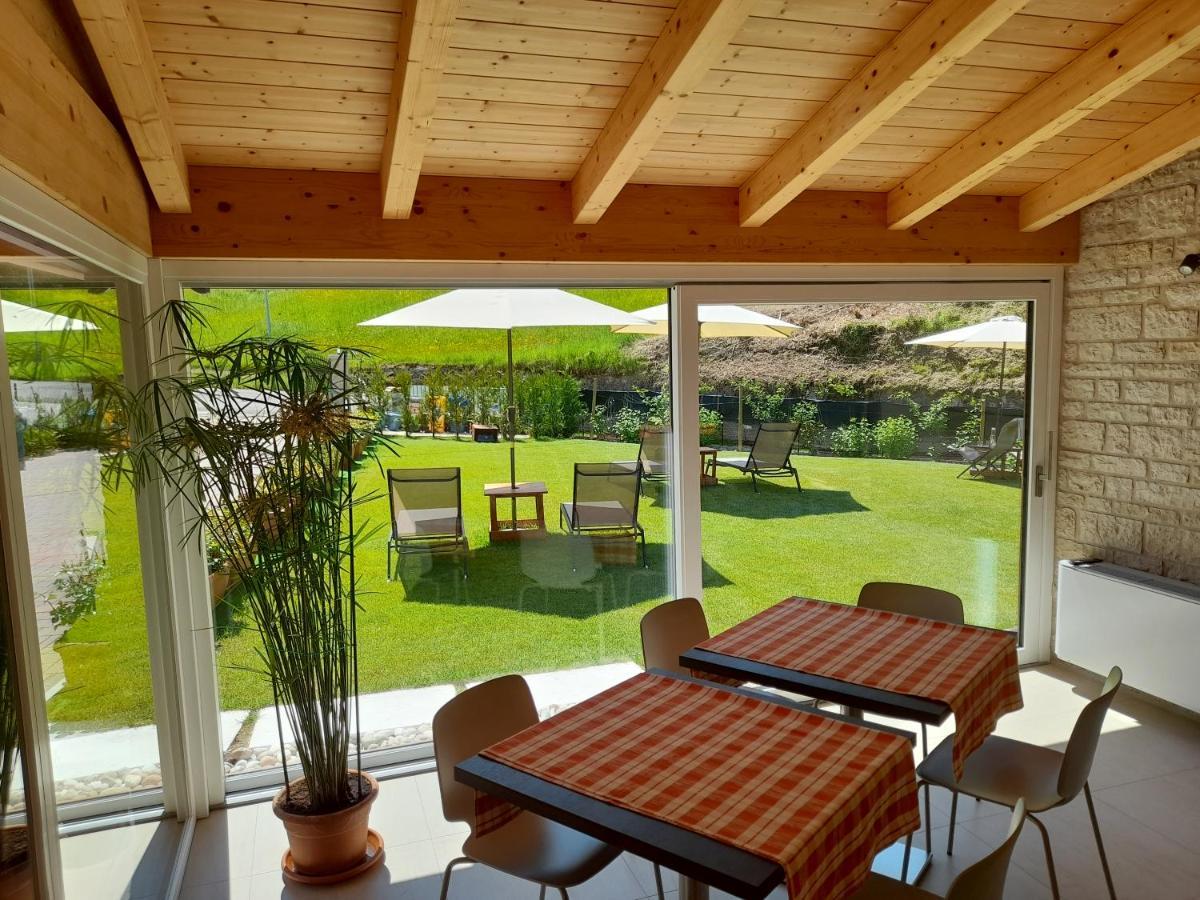 Miravallesuites San Zeno di Montagna Extérieur photo